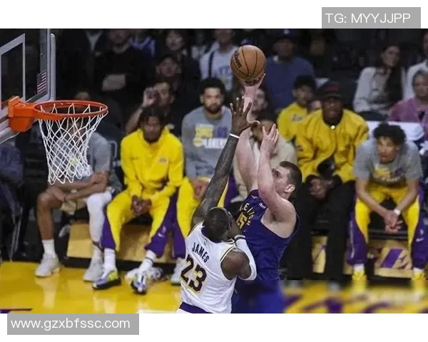 2009年NBA西部决赛第五场湖人对掘金精彩回顾与赛后分析