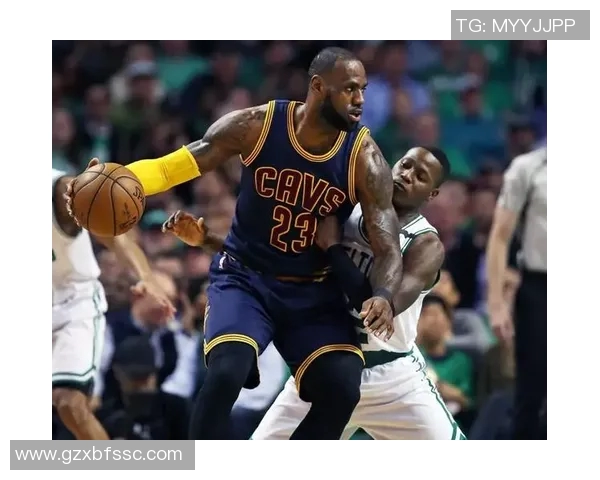 决赛之巅:激烈对决与关键时刻,谁能摘得最终桂冠 决赛之巅:激烈对决与关键时刻,谁能摘得最终桂冠