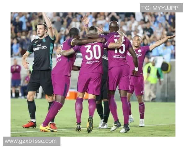 V5战队在冠军杯积分榜中以86分稳居第一位置展现强大实力