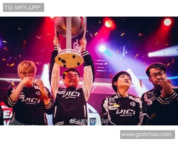DOTA2战术解析：探秘FPX战队的快速进攻策略与执行技巧