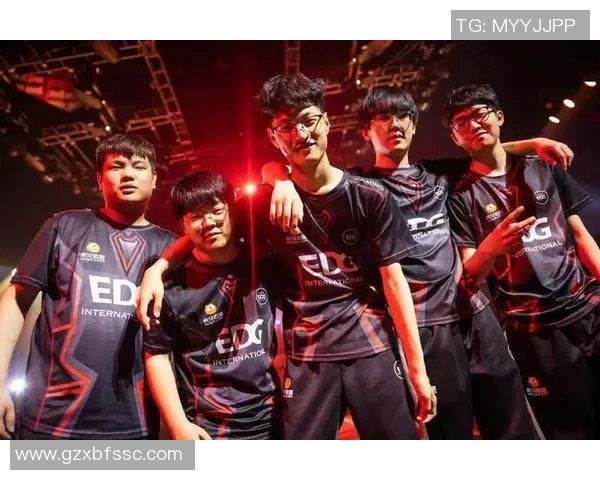 EDG在国际邀请赛中的耐力表现分析与战术探讨